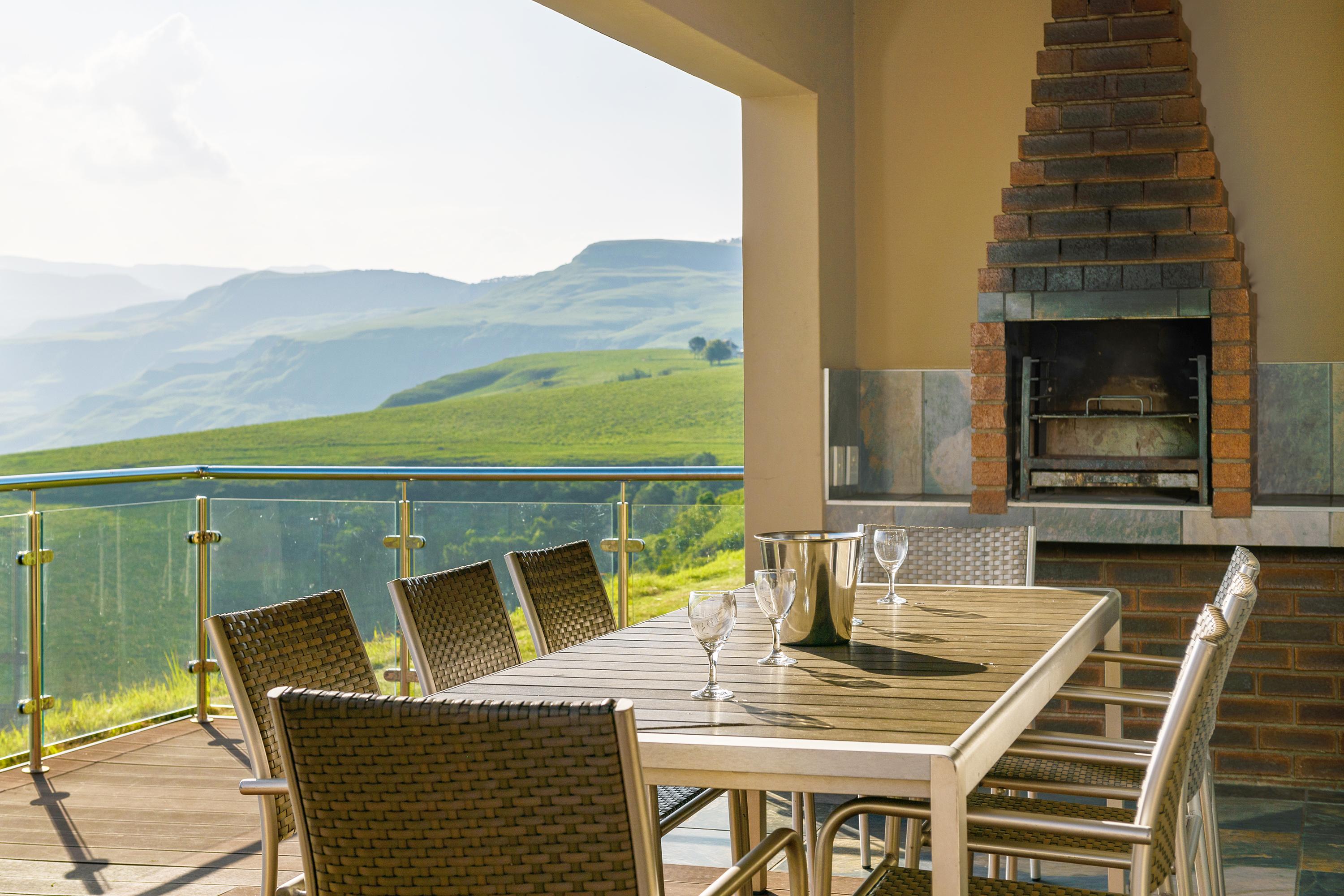 Cayley Mountain Resort Champagne Valley Extérieur photo