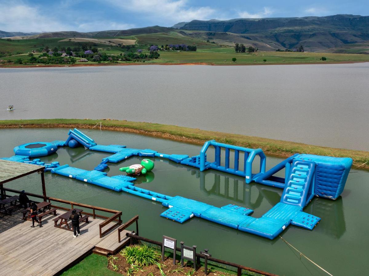 Cayley Mountain Resort Champagne Valley Extérieur photo